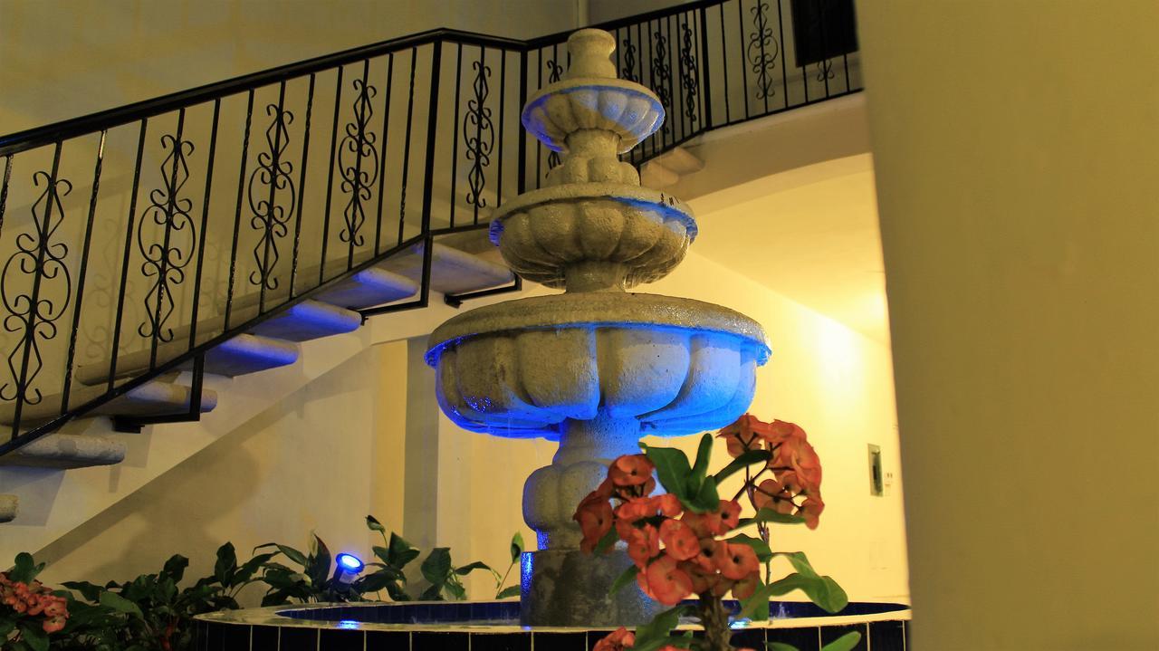 Hotel Hacienda Margot Valladolid  Exterior photo